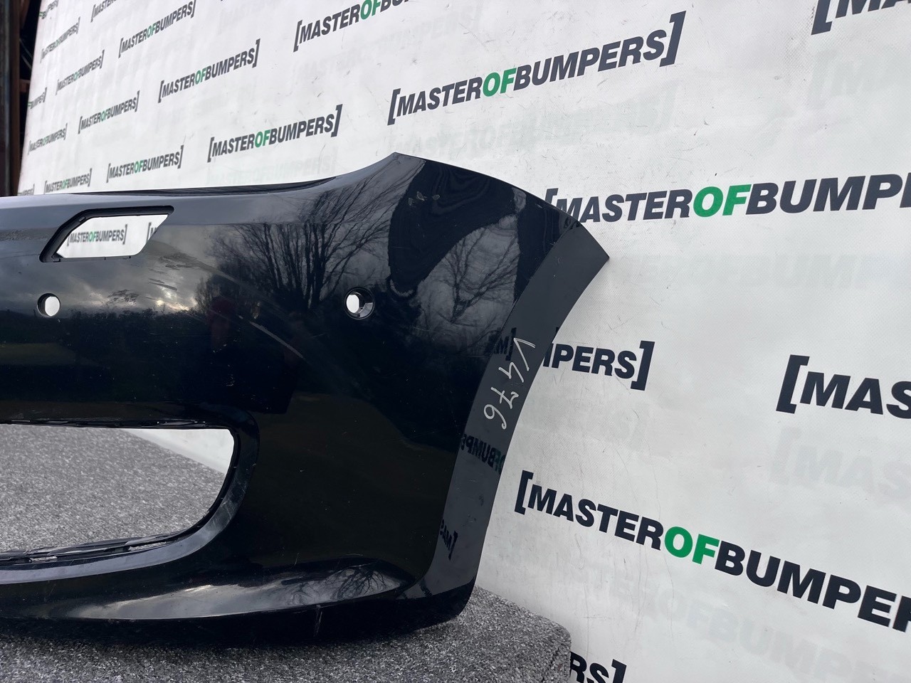 VW Sharan Sel Highline Mk2 Mpv 2011-2021 Front Bumper 6 Pdc +jets Genuine [v476]