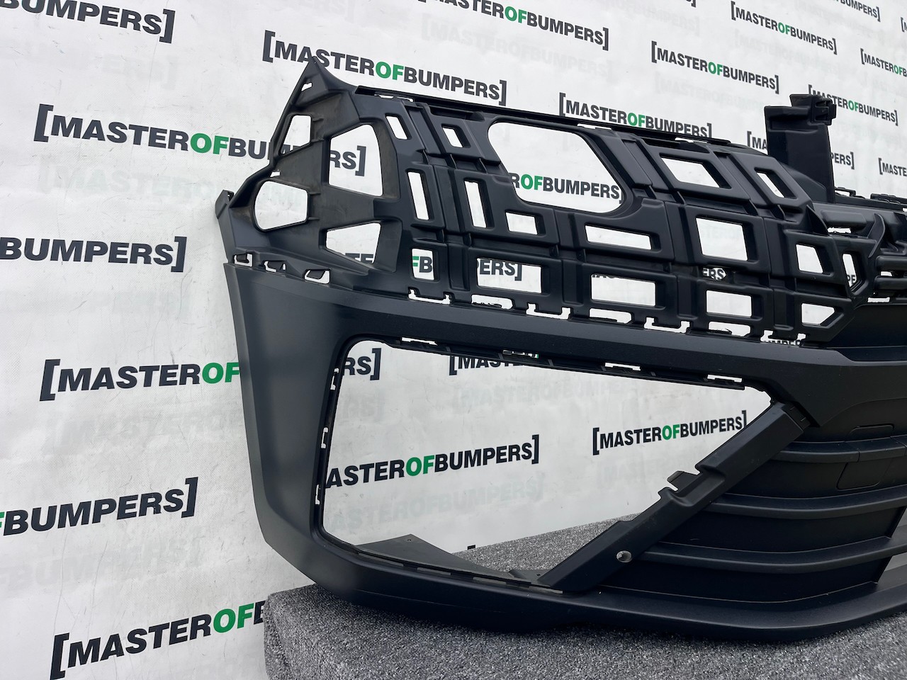 VW Crafter Mk2 2017-2022 Front Bumper 7c0807221 Genuine Textured [v465]