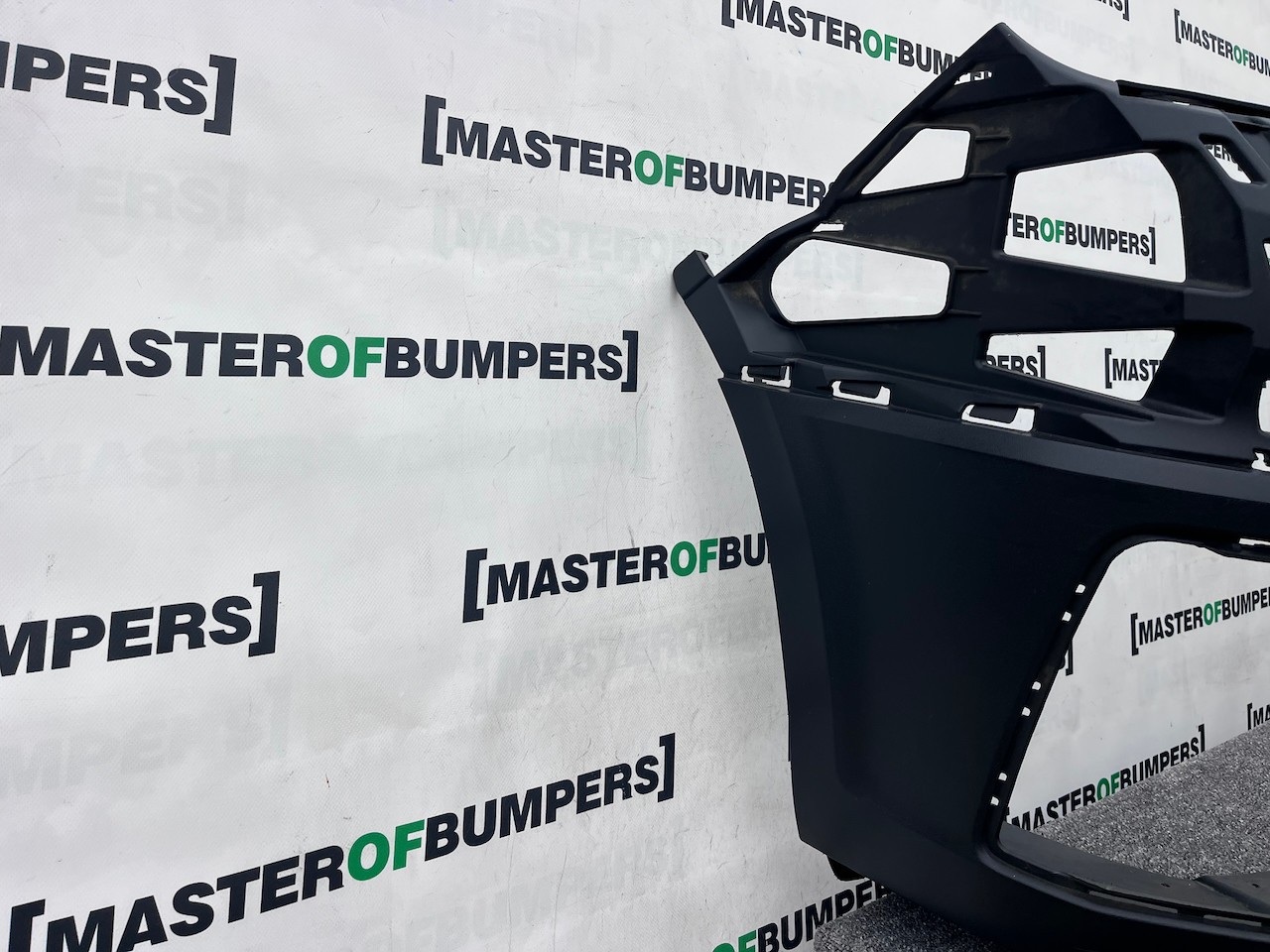 VW Crafter Mk2 2017-2022 Front Bumper 7c0807221 Genuine Textured [v465]