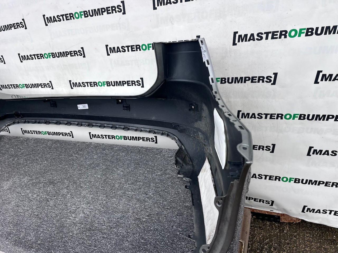 VW Golf R Line Gt Estate Only Mk7.5 2017-2019 Rear Bumper 6 Pdc Genuine [v463]