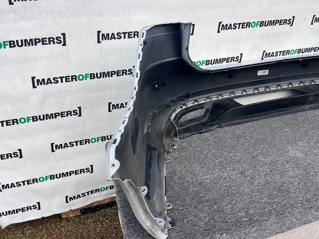 VW Golf R Line Estate Only Mk7.5 Lift 2017-2019 Rear Bumper 4 Pdc Genuine [v462]