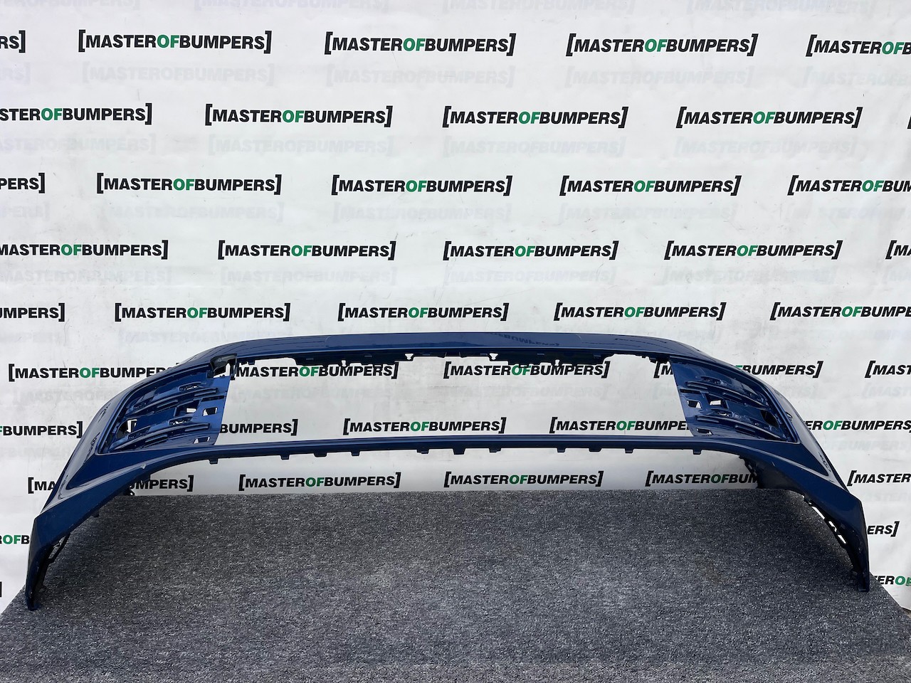 VW Golf Se Style Mk8 Lift Hatchback 2024-on Front Bumper 4 Pdc Genuine [v455]
