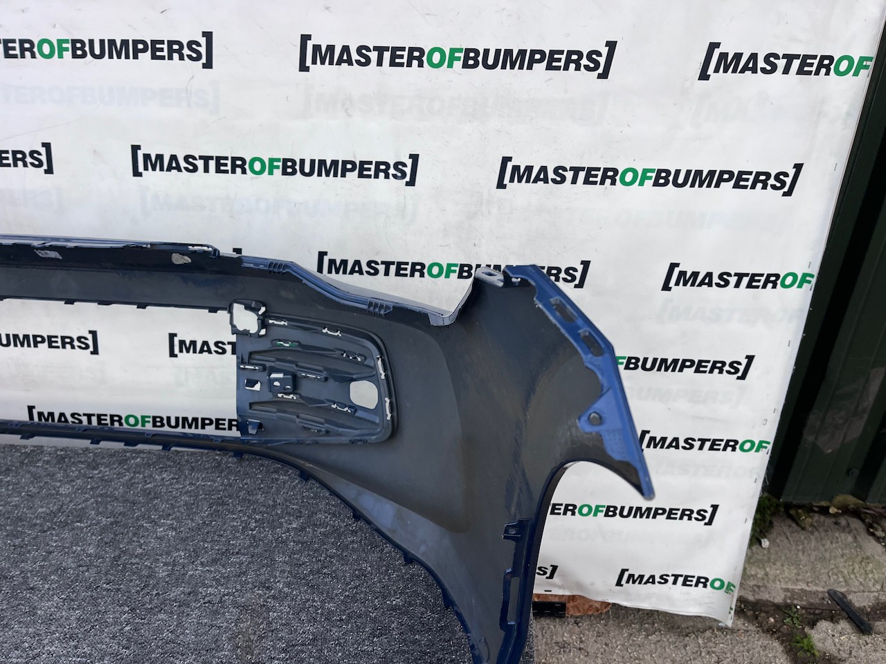 VW Golf Se Style Mk8 Lift Hatchback 2024-on Front Bumper 4 Pdc Genuine [v455]