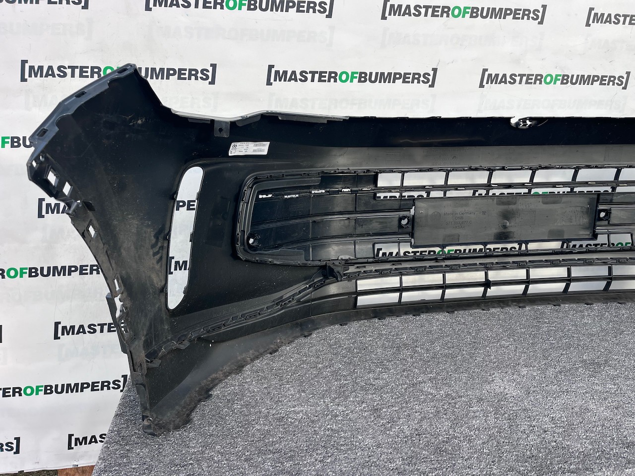 VW Tiguan Life Match Mk3 Estate 2024-on Front Bumper 4 Pdc Genuine [v472]