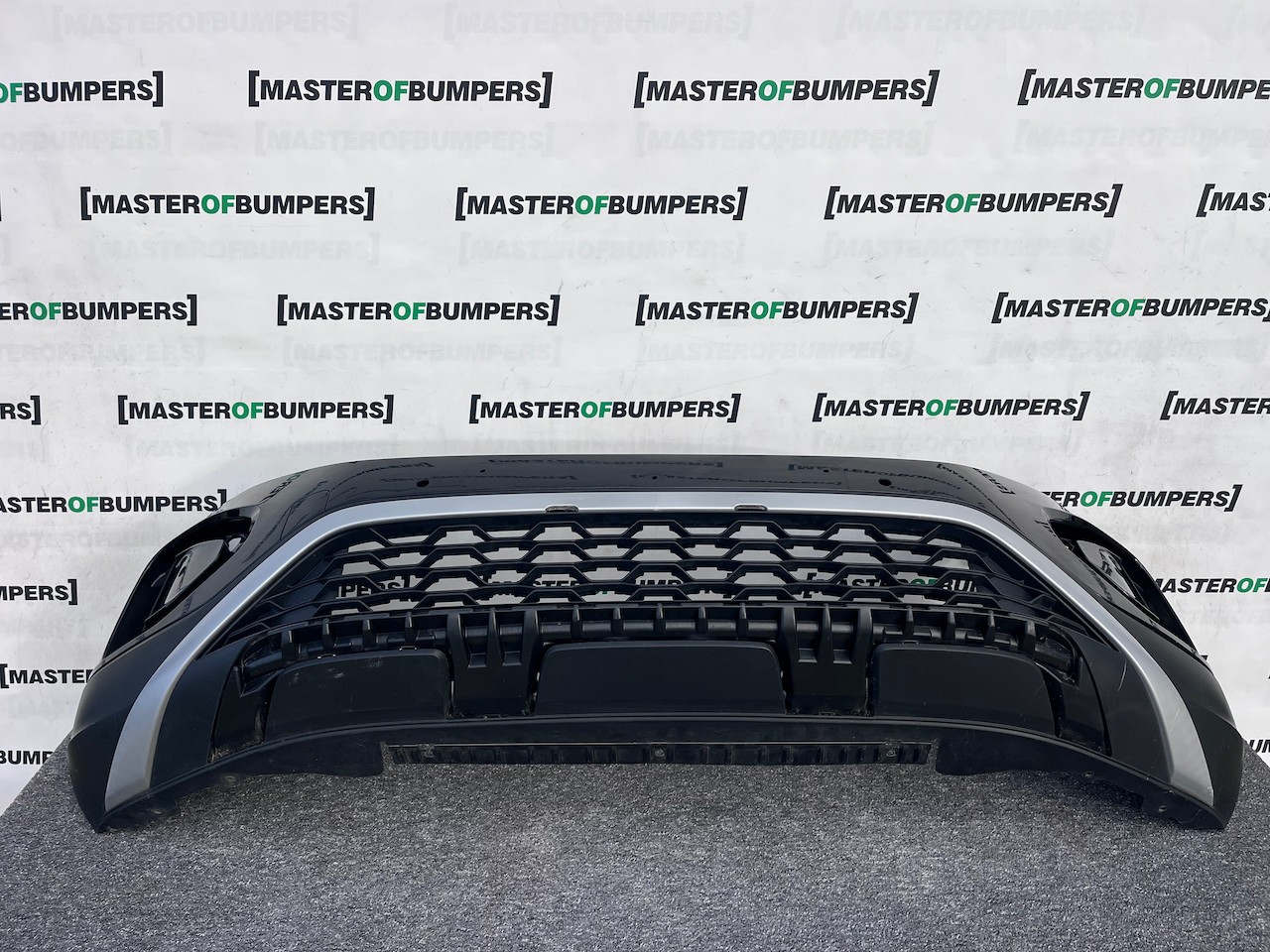 VW T-roc Troc Tfsi Evo Life Style 2022-2025 Front Bumper 4 Pdc Genuine [v469]