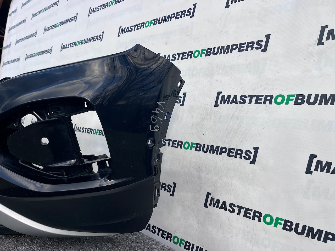 VW T-roc Troc Tfsi Evo Life Style 2022-2025 Front Bumper 4 Pdc Genuine [v469]