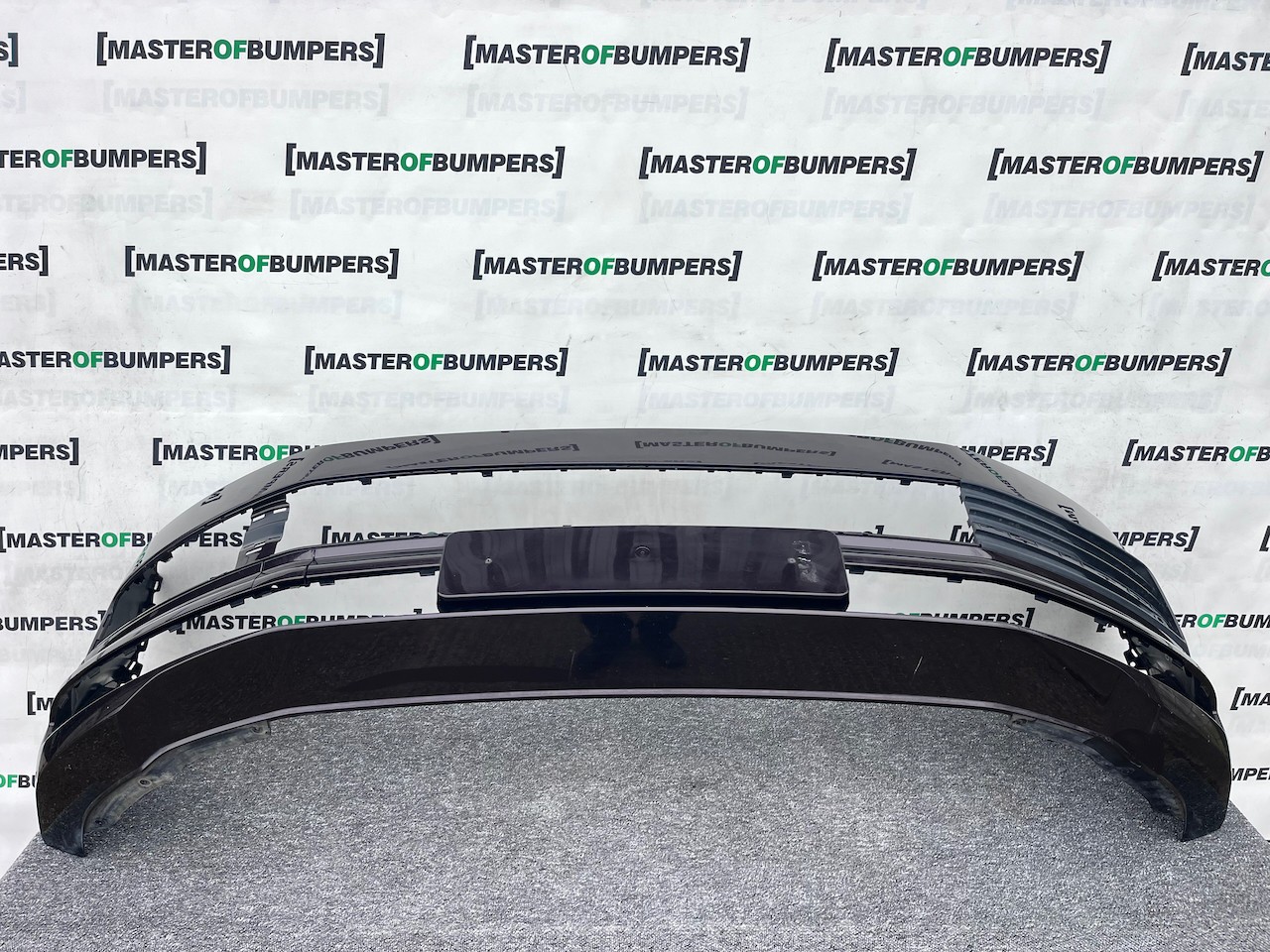 VW Transporter Caravelle T6 2016-2019 Front Bumper 4 Pdc No Jets Genuine [v478]