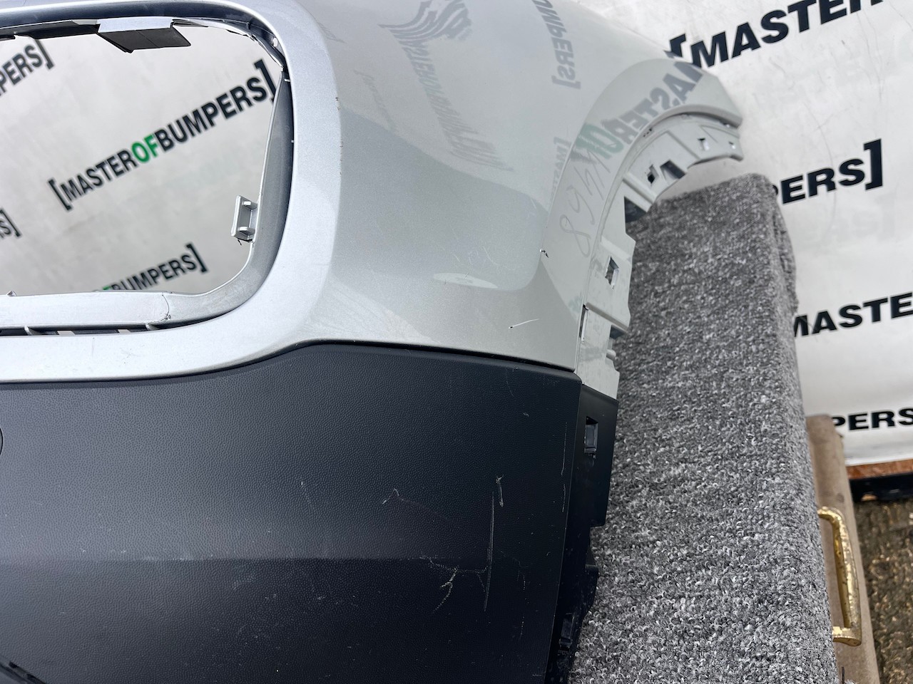 VW T-cross Tcross Se Active R Line 2019-2023 Front Bumper 4 Pdc Genuine [v468]