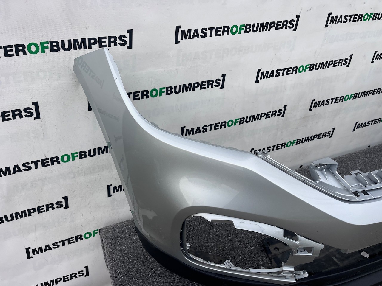 VW T-cross Tcross Se Active R Line 2019-2023 Front Bumper 4 Pdc Genuine [v468]