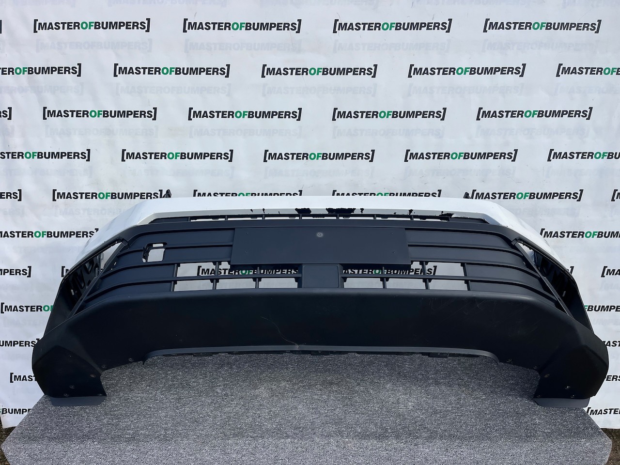 VW Crafter Mk2 Panel Van 2017-2022 Front Bumper Textured 7c0807221 Genuin [v479]