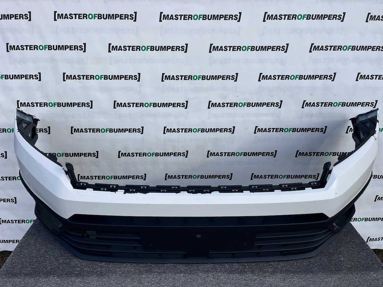 VW Crafter Mk2 Panel Van 2017-2022 Front Bumper Textured 7c0807221 Genuin [v479]