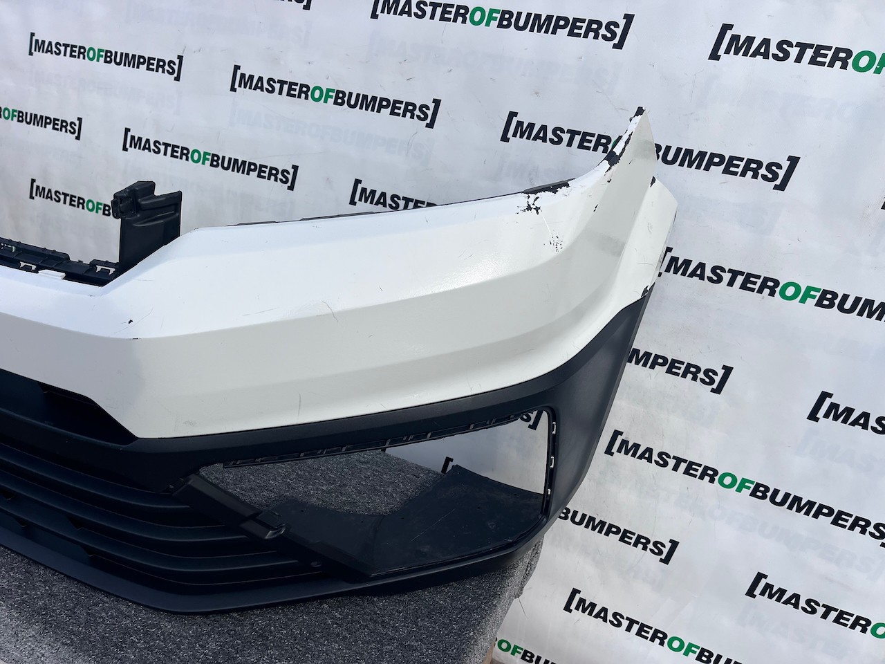 VW Crafter Mk2 Panel Van 2017-2022 Front Bumper Textured 7c0807221 Genuin [v479]