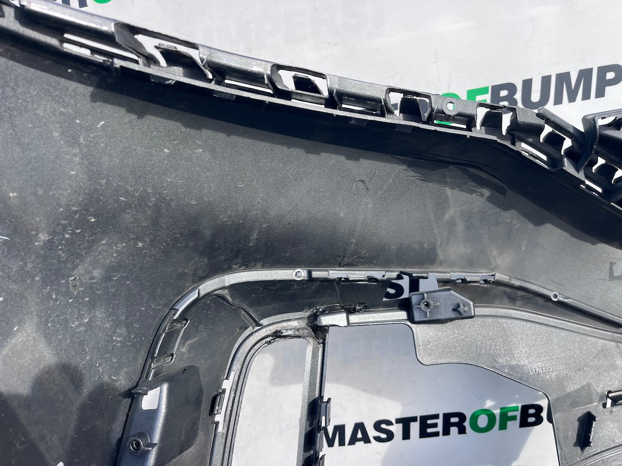 VW T-roc Troc R-line Lift 2022-2024 Front Bumper 4 Pdc Genuine [v484]