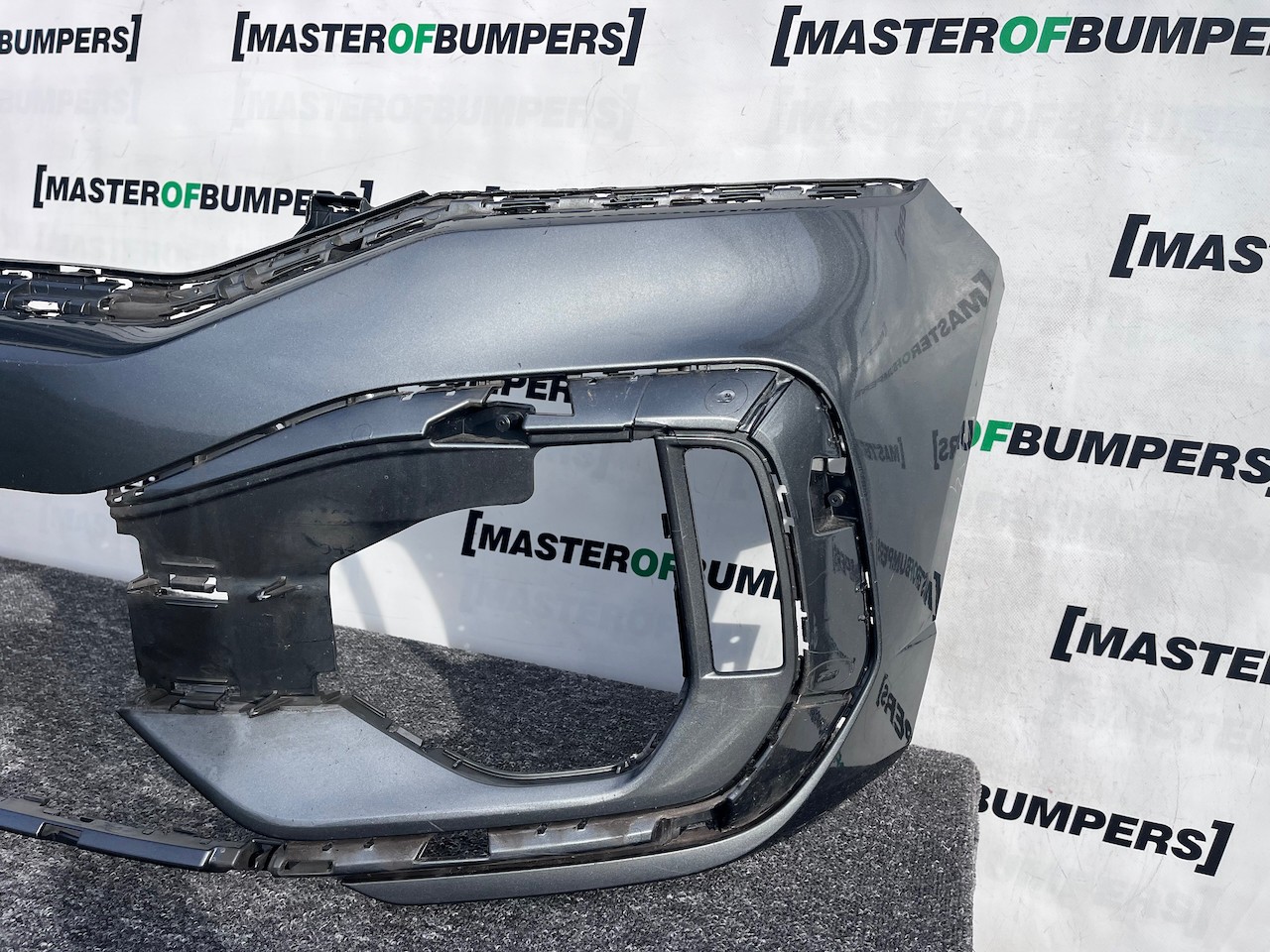 VW T-roc Troc R-line Lift 2022-2024 Front Bumper 4 Pdc Genuine [v484]