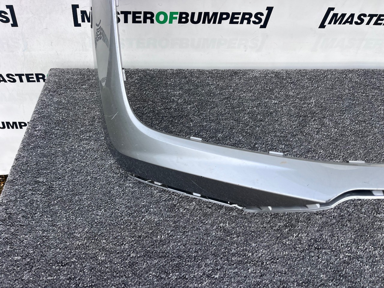 VW Up Up! Gti Lift Hatchback 2017-2021 Front Bumper Genuine [v491]