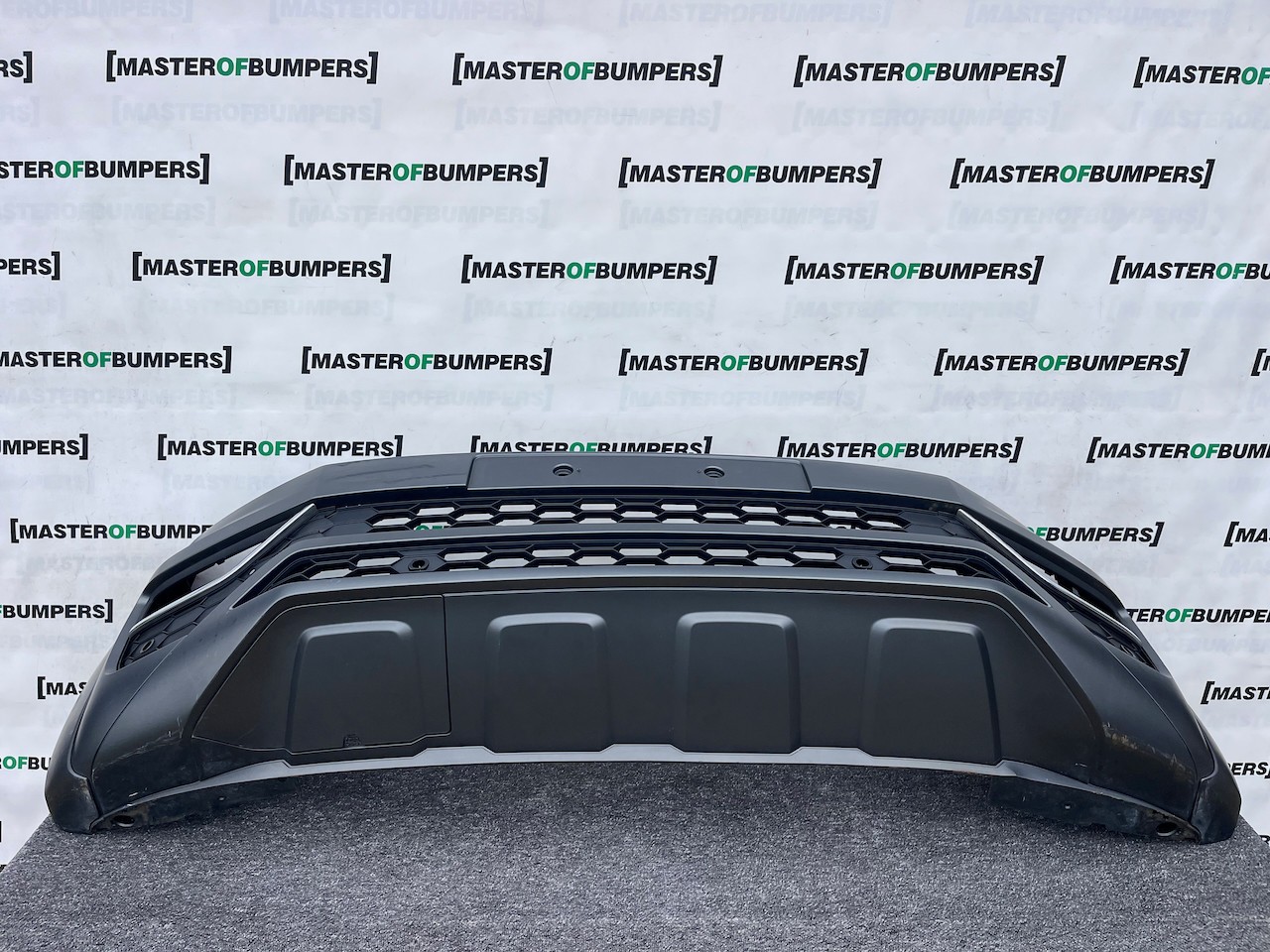 VW Amarok Mk1 Lift Pick Up 2016-2023 Front Bumper 4 Pdc Genuine [v501]
