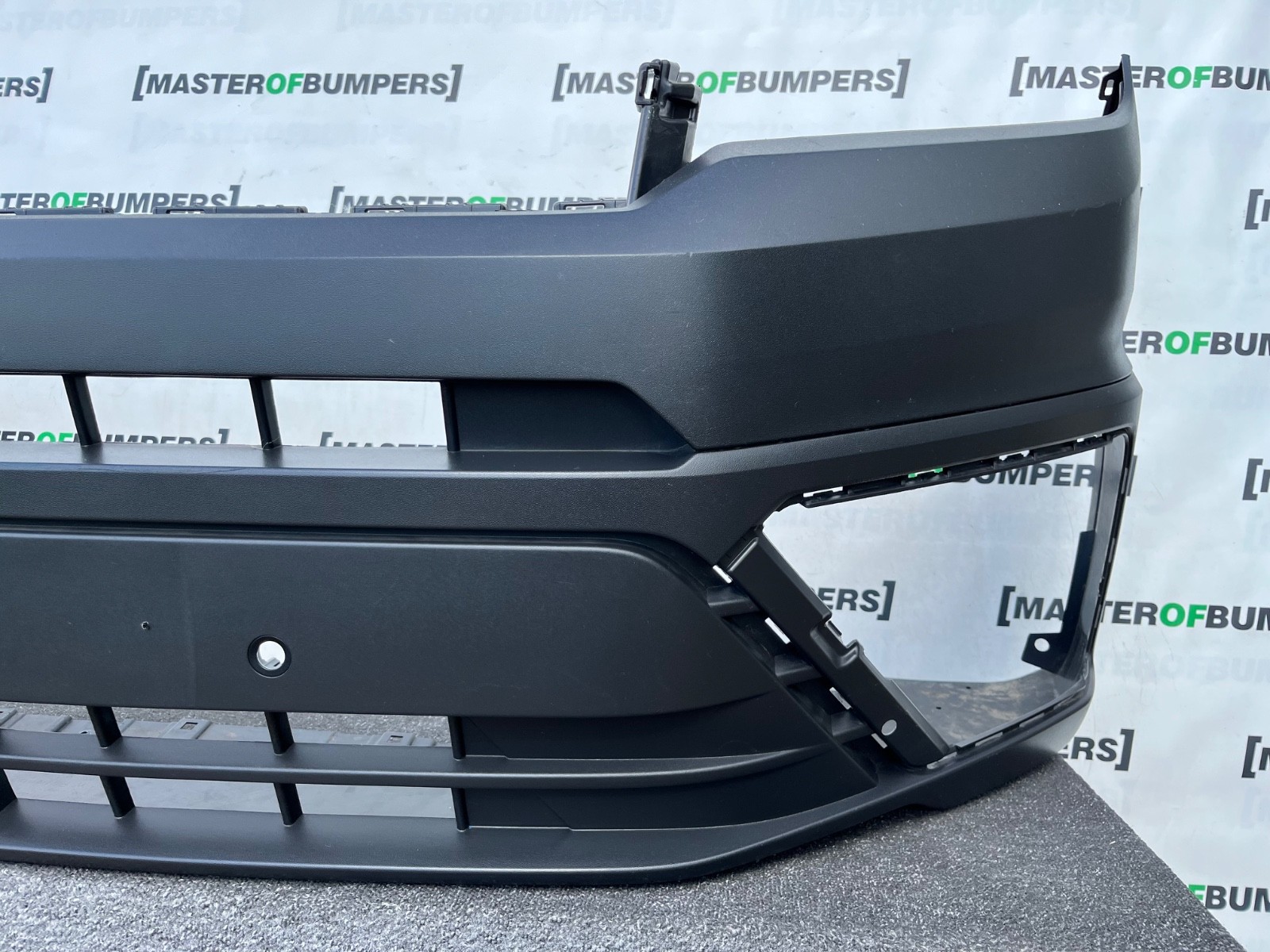 VW Crafter Man Tge Facelift  2023-2026 Front Bumper Genuine [v520]