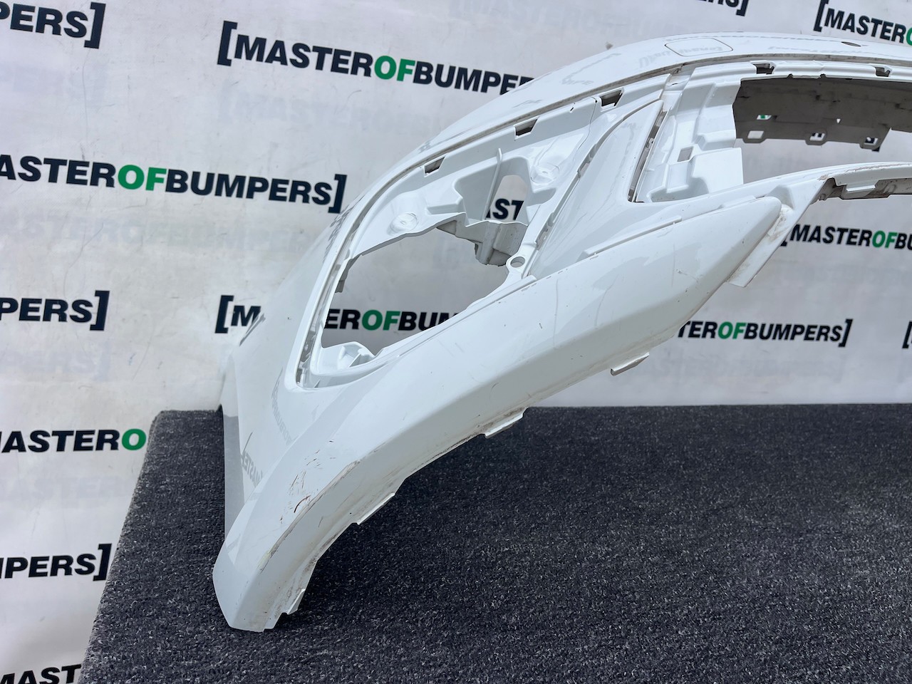 VW Polo Se Mk6 Facelift 2021-2024 Front Bumper 4 Pdc Genuine [v525]