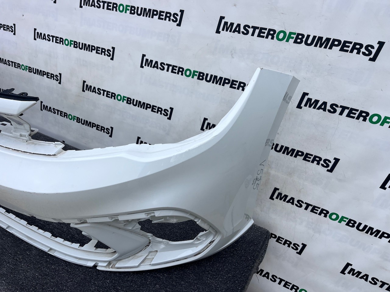 VW Polo Se Mk6 Facelift 2021-2024 Front Bumper 4 Pdc Genuine [v525]