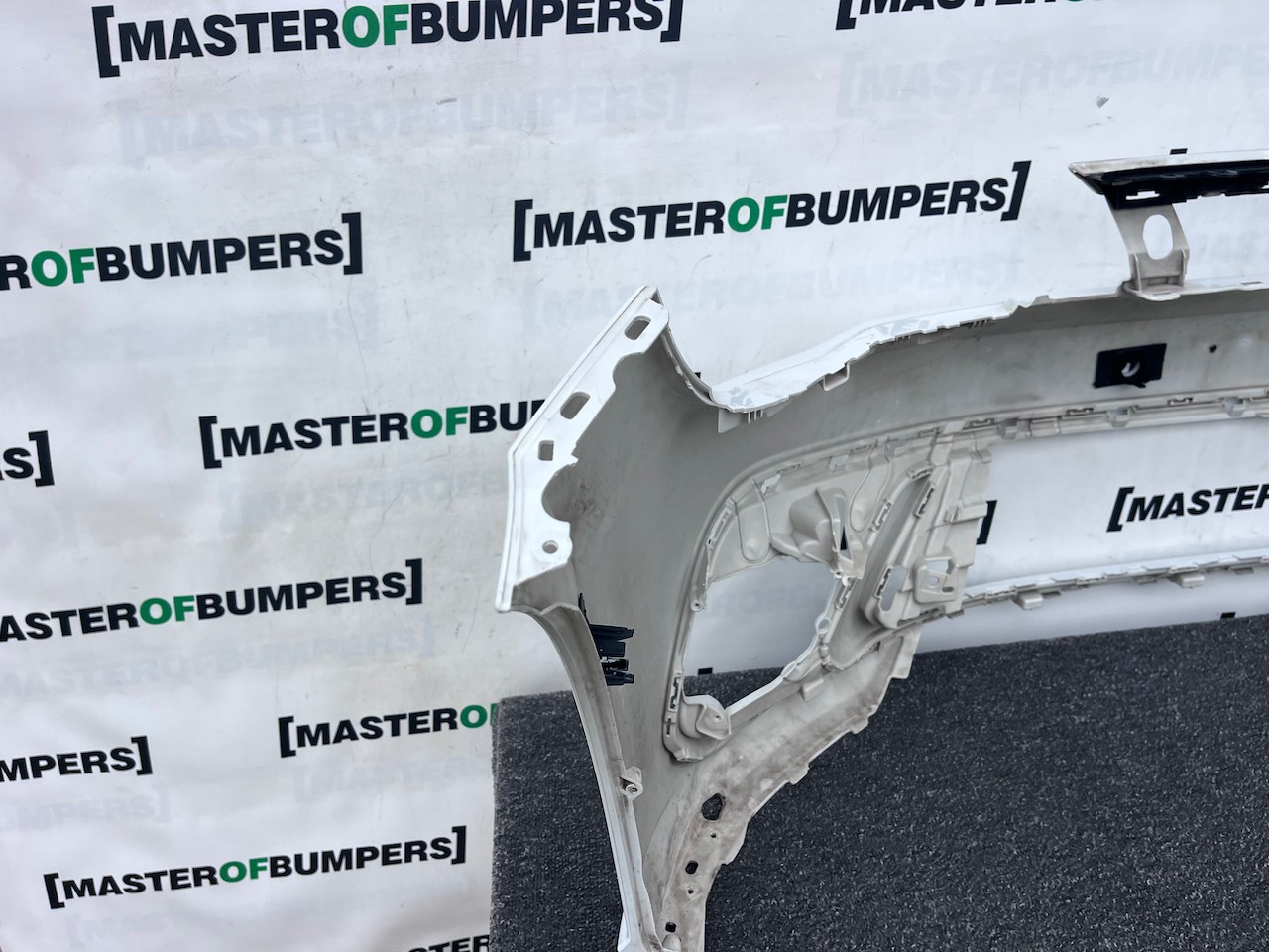 VW Polo R Line Mk6 Lift Hatchback 2021-2024 Front Bumper 6 Pdc Genuine [v531]