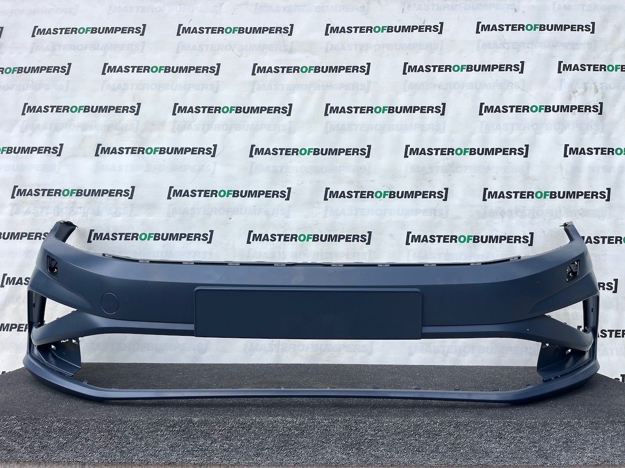 VW Golf Sv Sportsvan Face Lift 2018-2022 Front Bumper No Pdc Jets Genuine [v541]