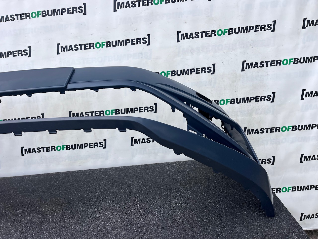 VW Golf Sv Sportsvan Face Lift 2018-2022 Front Bumper No Pdc Jets Genuine [v541]