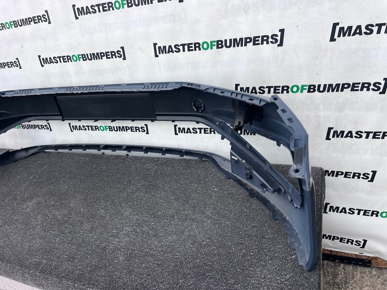VW Golf Sv Sportsvan Face Lift 2018-2022 Front Bumper No Pdc Jets Genuine [v541]