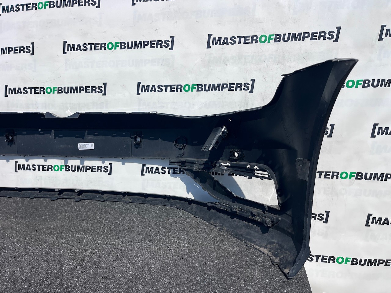 VW Golf Se Mk7.5 Hatchback 2017-2019 Front Bumper 4 Pdc +jets Genuine [v578]