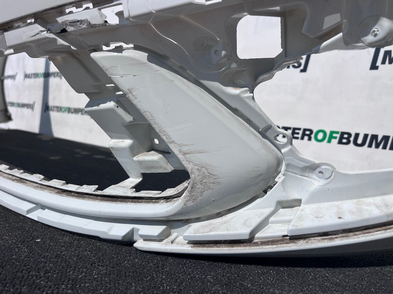 VW Polo Se Mk6 Lift Hatchback 2021-2024 Front Bumper 4 Pdc Genuine [v591]