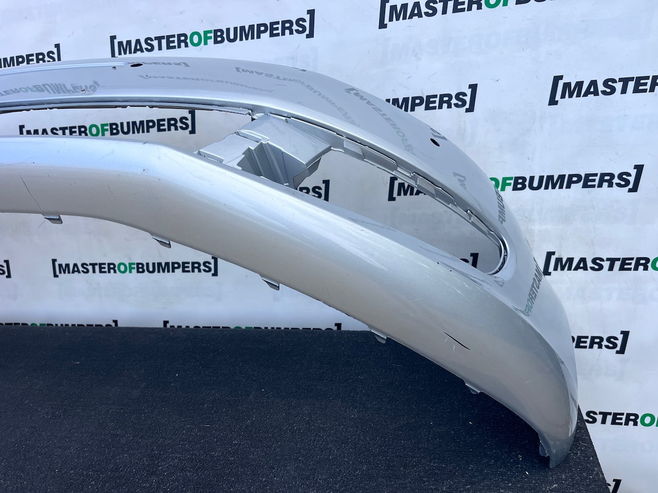 VW Sharan Sel Highline Mk2 Mpv 2011-2021 Front Bumper 6 Pdc Genuine [v605]