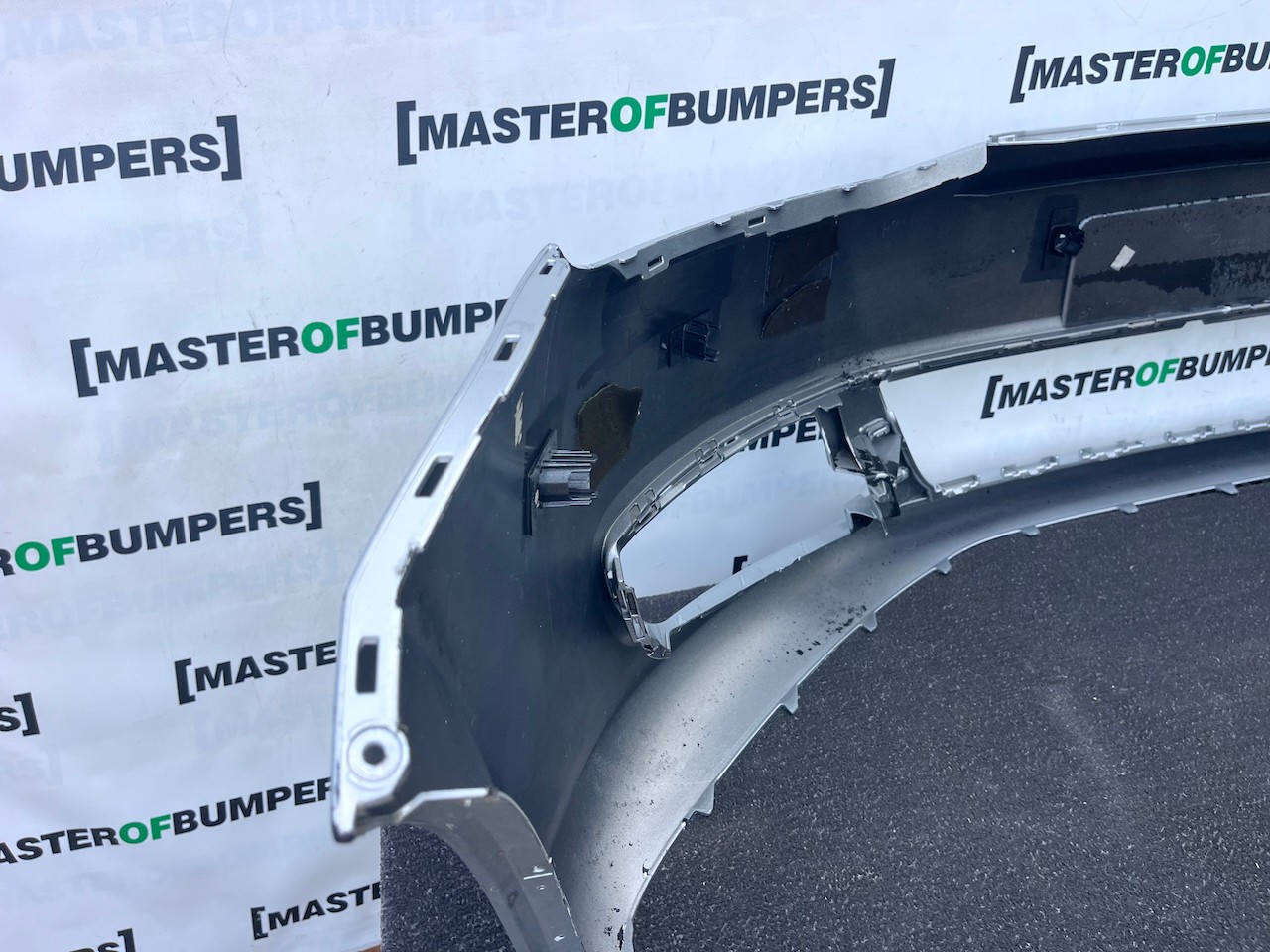 VW Sharan Sel Highline Mk2 Mpv 2011-2021 Front Bumper 6 Pdc Genuine [v605]