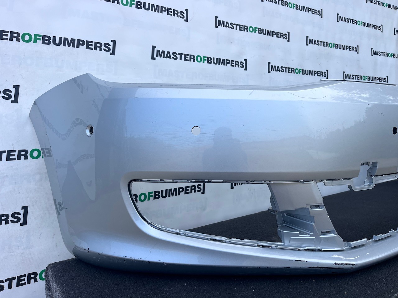 VW Sharan Sel Highline Mk2 Mpv 2011-2021 Front Bumper 6 Pdc Genuine [v605]