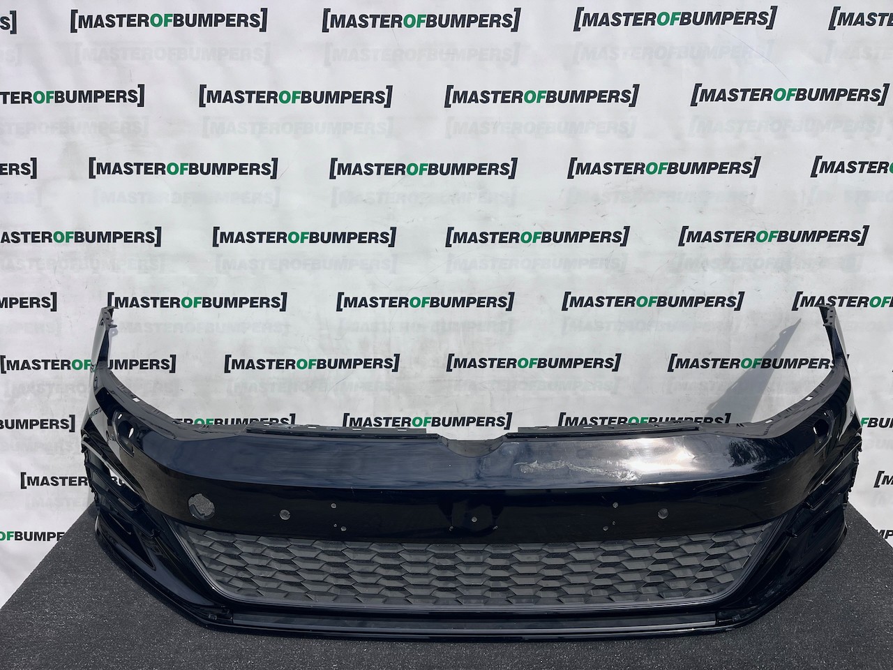 VW Golf Gti Mk7 Lift Hatchback 2017-2019 Front Bumper 4 Pdc +jets Genuine [v611]
