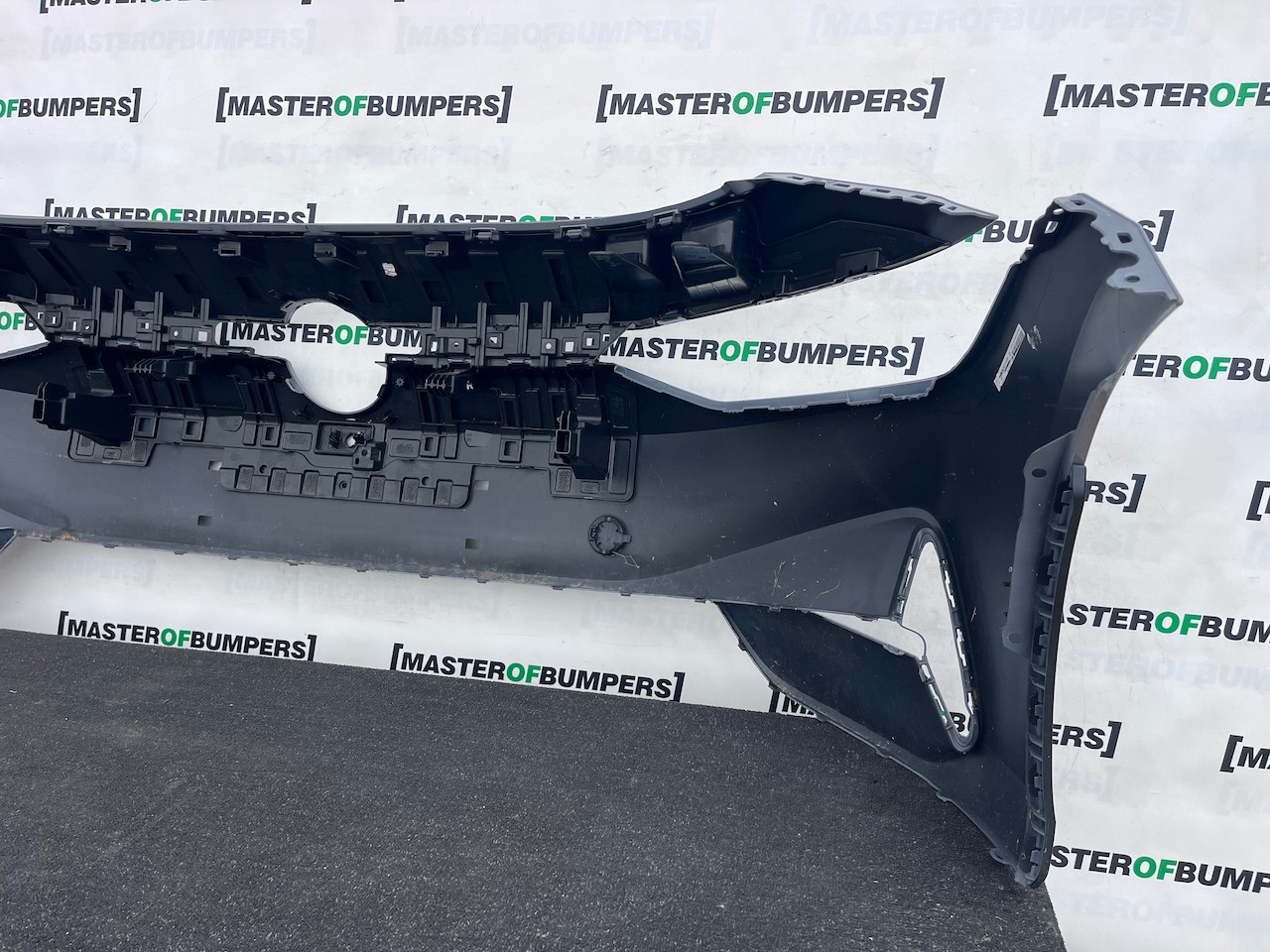 VW Id7 Id.7 Gtx Tourer Ev 2023-2027 Front Bumper 6 Pdc Genuine [v618]