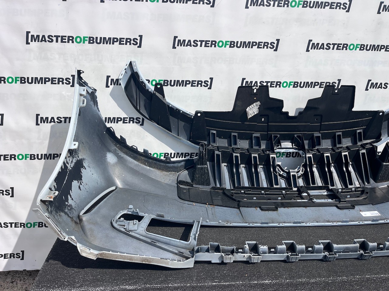 VW Id3 Id.3 Pro Launch Edition Lift 2024-2027 Front Bumper 4 Pdc Genuine [v621]