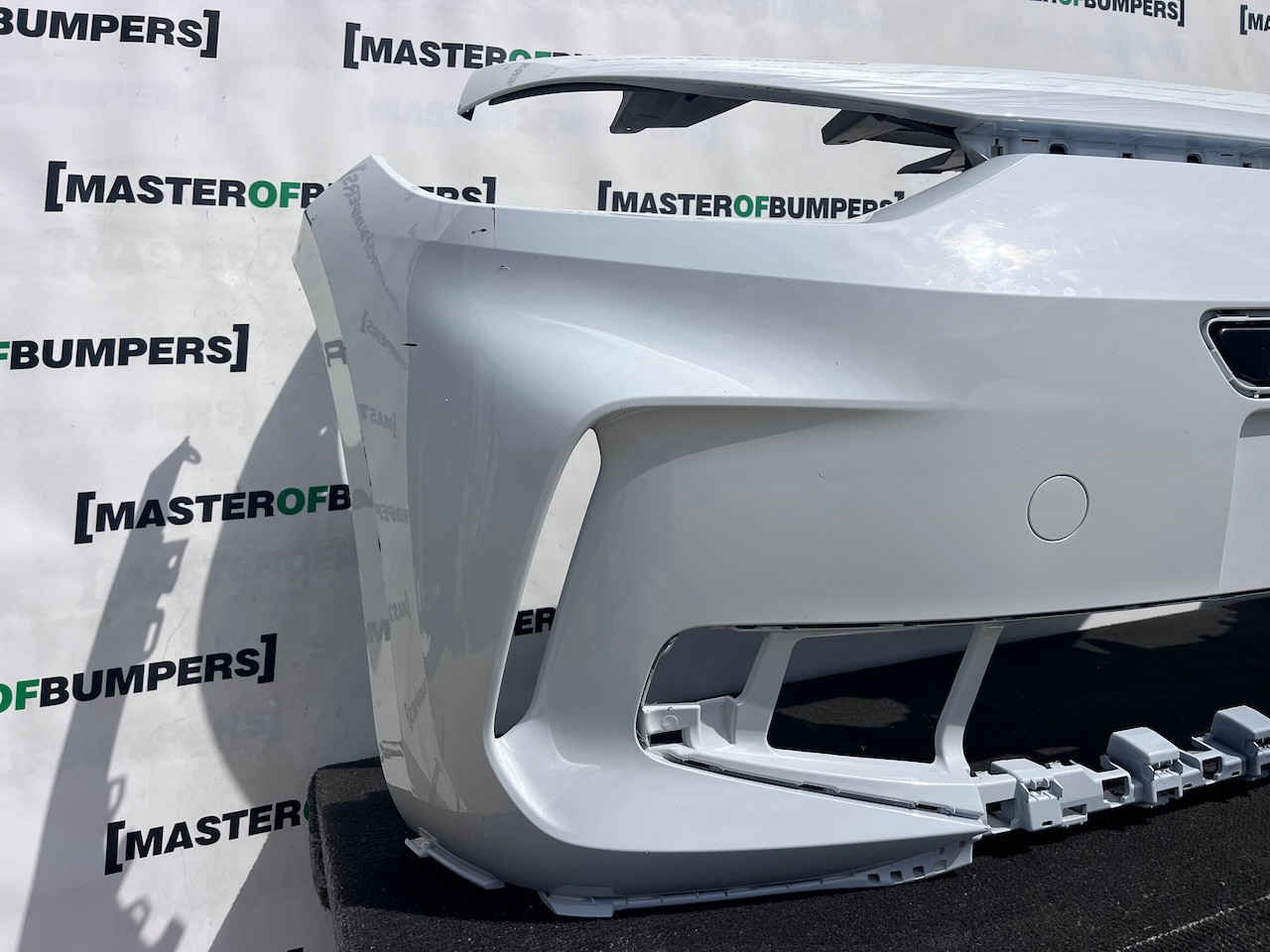 VW Id3 Id.3 Pro Launch Edition Lift 2024-2027 Front Bumper 4 Pdc Genuine [v621]