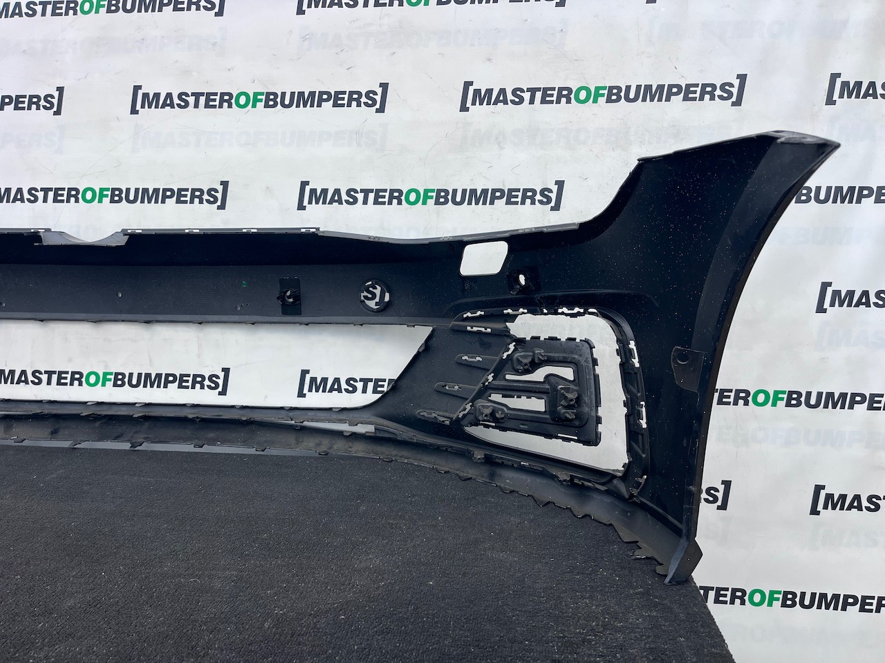 VW Golf Gte Hybrid Mk7.5 Hatch 2017-2019 Front Bumper 4 Pdc Jets Genuine [v634]
