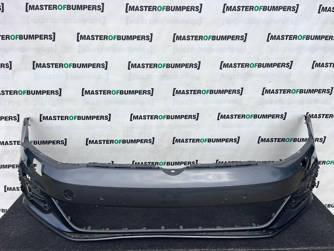 VW Golf Gte Hybrid Mk7.5 Hatch 2017-2019 Front Bumper 4 Pdc Jets Genuine [v634]