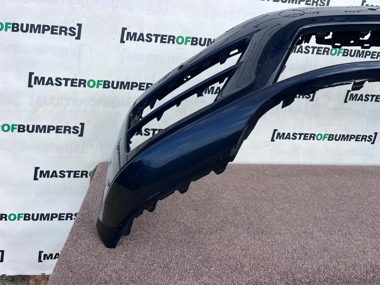 VW Golf R Mk7 Hatchback Estate 2013-2016 Front Bumper 4 Pdc +jets Genuine [v654]
