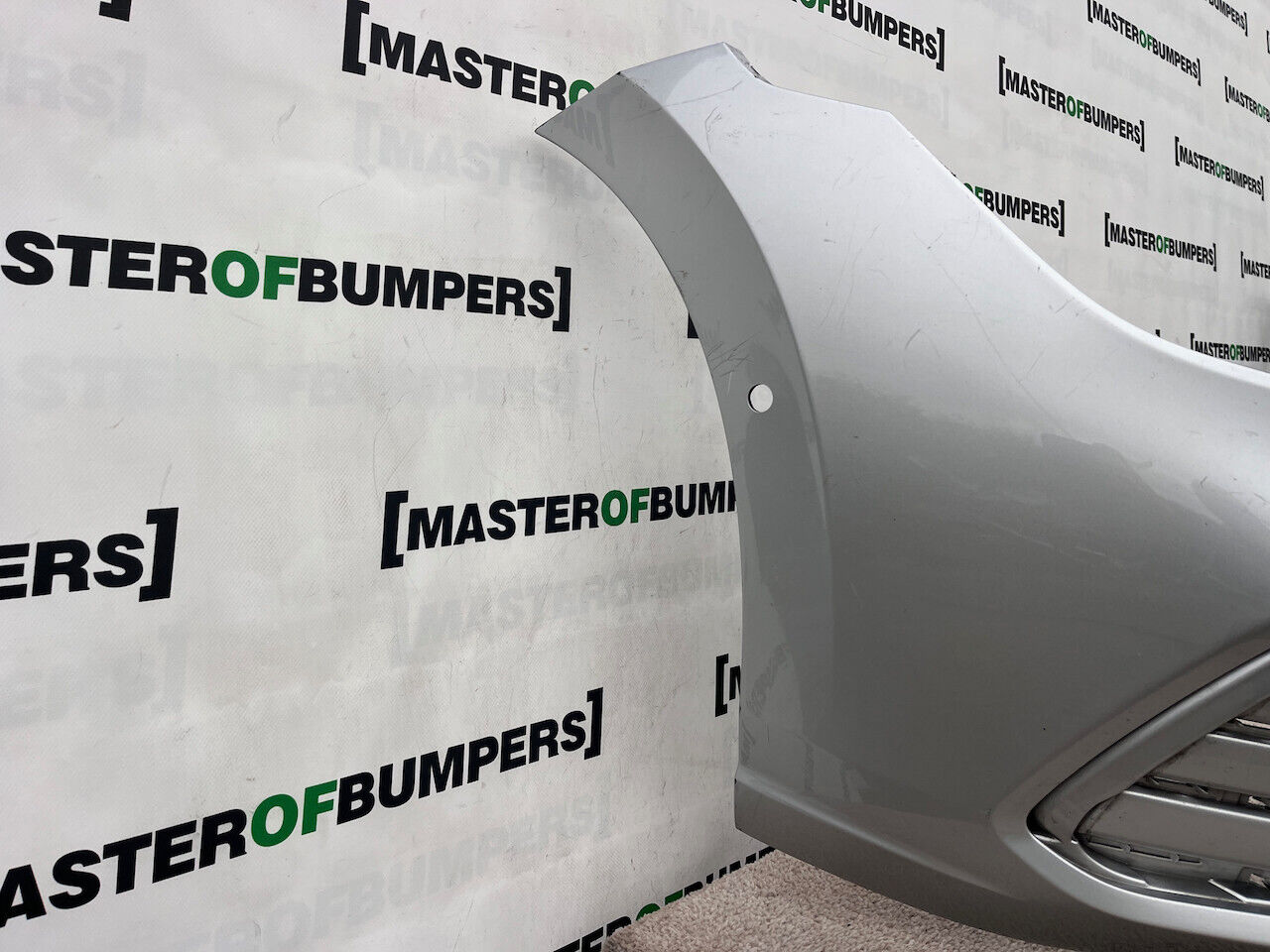 VW Golf Style Se Mk8 Hatchback 2020-2023 Front Bumper 6 Pdc Genuine [v231]