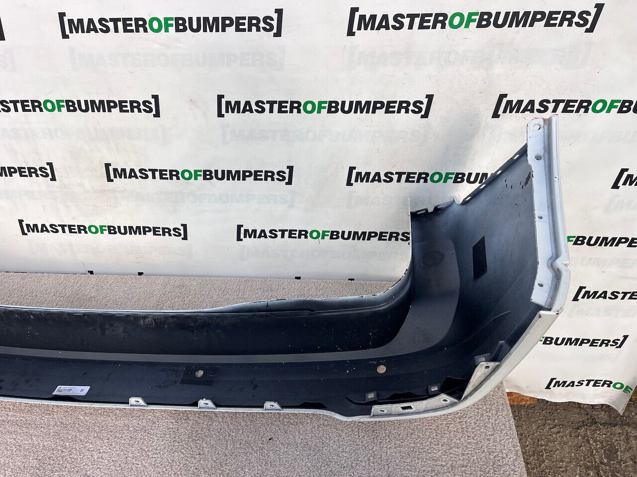 VW Caddy Maxi Van Mpv Mk5 2020-2025 Rear Bumper White 4 Pdc Genuine [v256]
