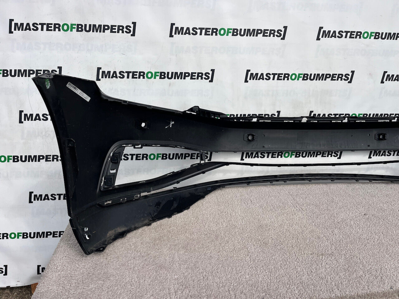 VW Passat Se Trendline Bluemotion B8 2019-2021 Front Bumper 4 Pdc Genuine [v270]