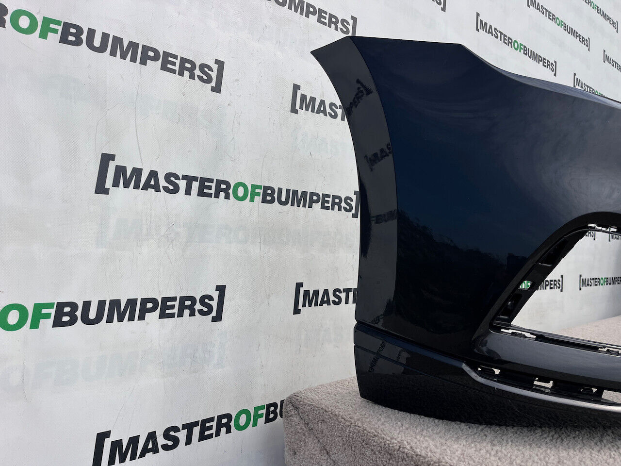 VW Passat Se Trendline Bluemotion B8 2019-2021 Front Bumper 4 Pdc Genuine [v270]