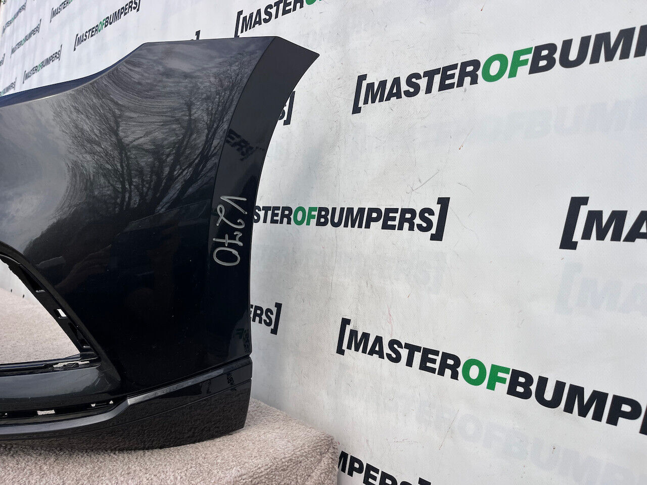 VW Passat Se Trendline Bluemotion B8 2019-2021 Front Bumper 4 Pdc Genuine [v270]