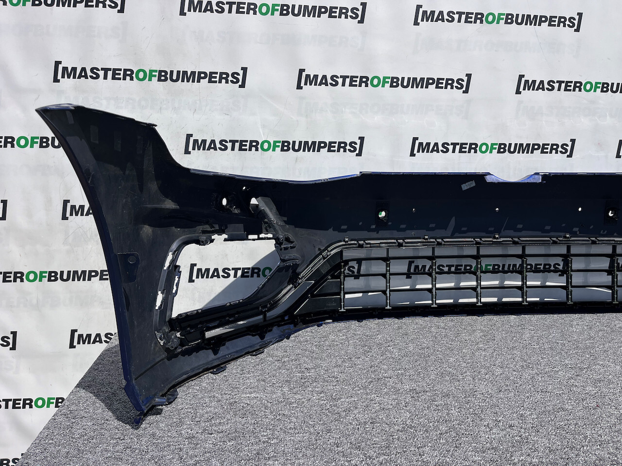 VW Golf R Mk7.5 Hatchback Esta 2017-2019 Front Bumper 4 Pdc +jets Genuine [v293]