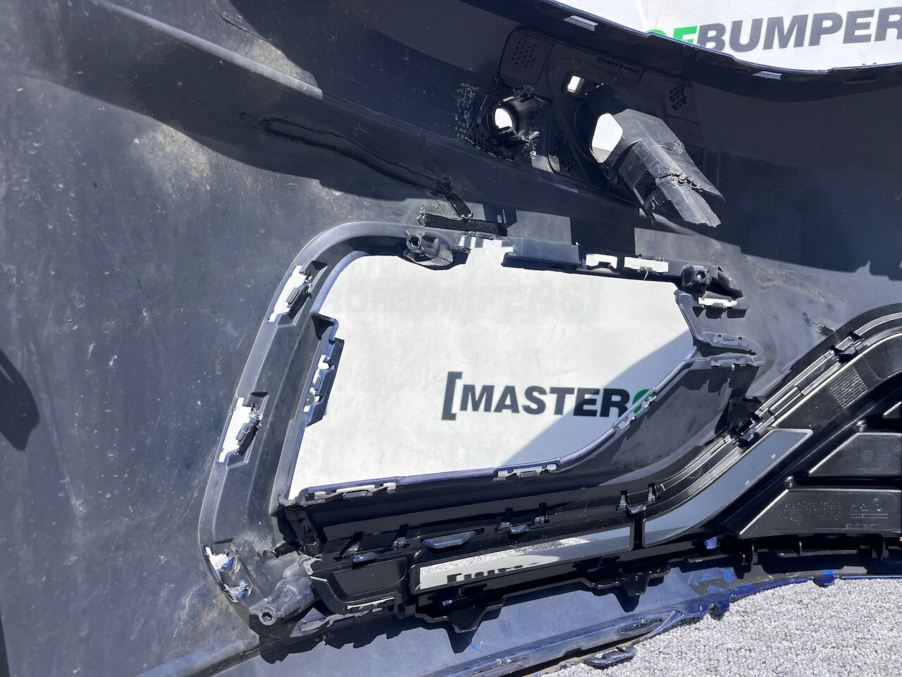 VW Golf R Mk7.5 Hatchback Esta 2017-2019 Front Bumper 4 Pdc +jets Genuine [v293]