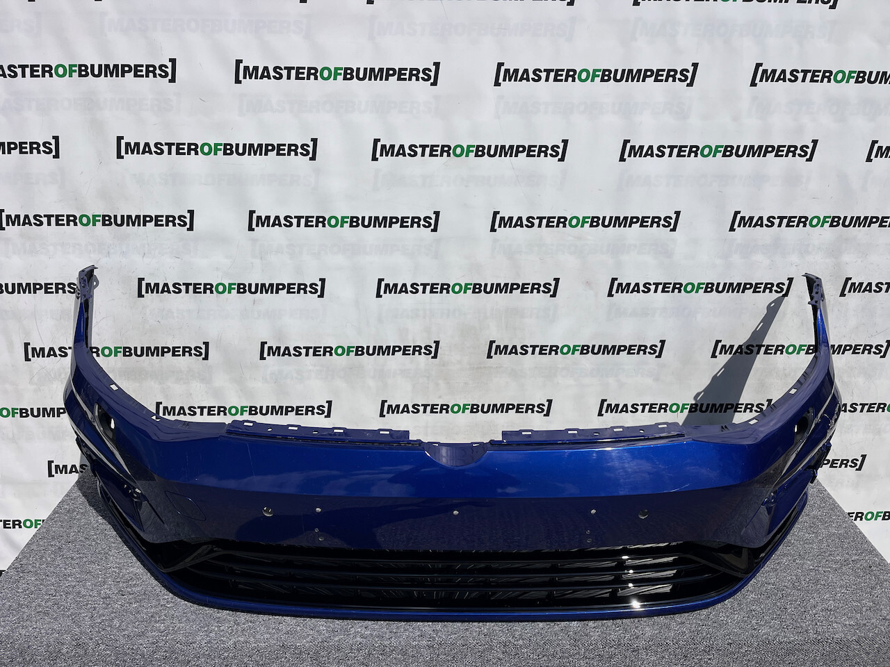 VW Golf R Mk7.5 Hatchback Esta 2017-2019 Front Bumper 4 Pdc +jets Genuine [v293]