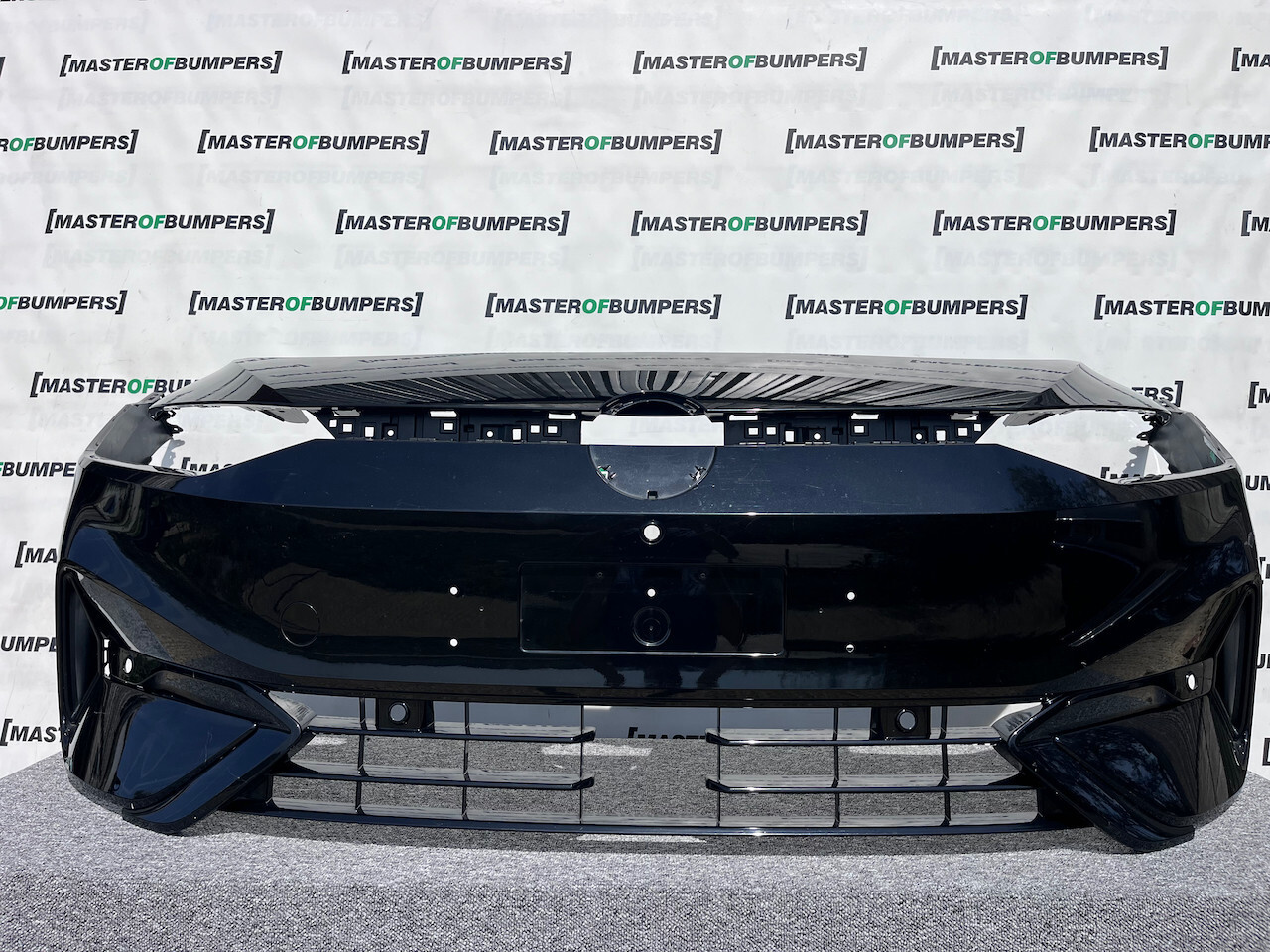 VW Id7 Id.7 Mnatch Pro Plus Launch 2020-2024 Front Bumper 6 Pdc Genuine [v298]