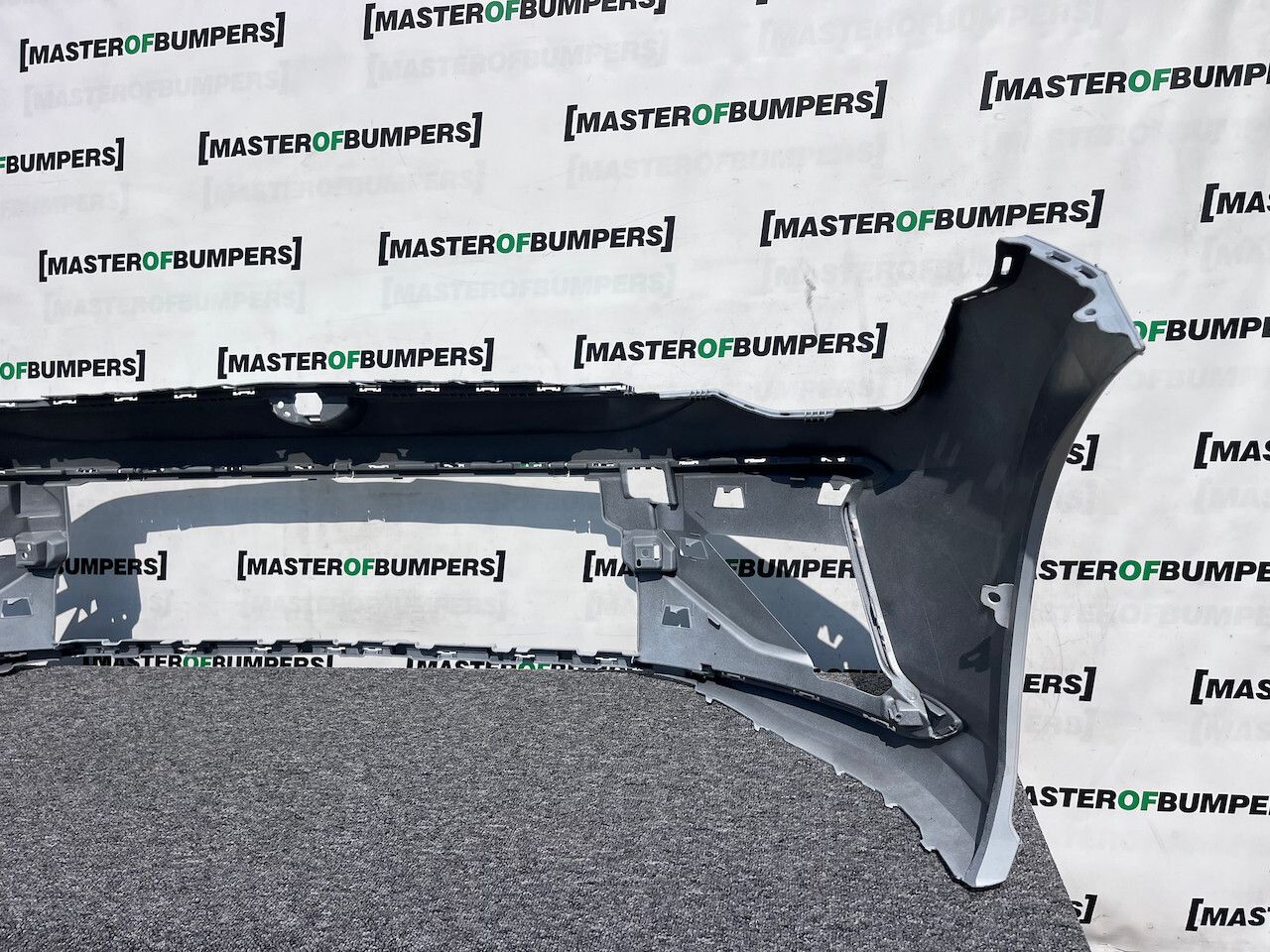 VW Golf R 'r' Mk8 Lift Hatchback 2024-on Front Bumper 4 Pdc Genuine [v312]