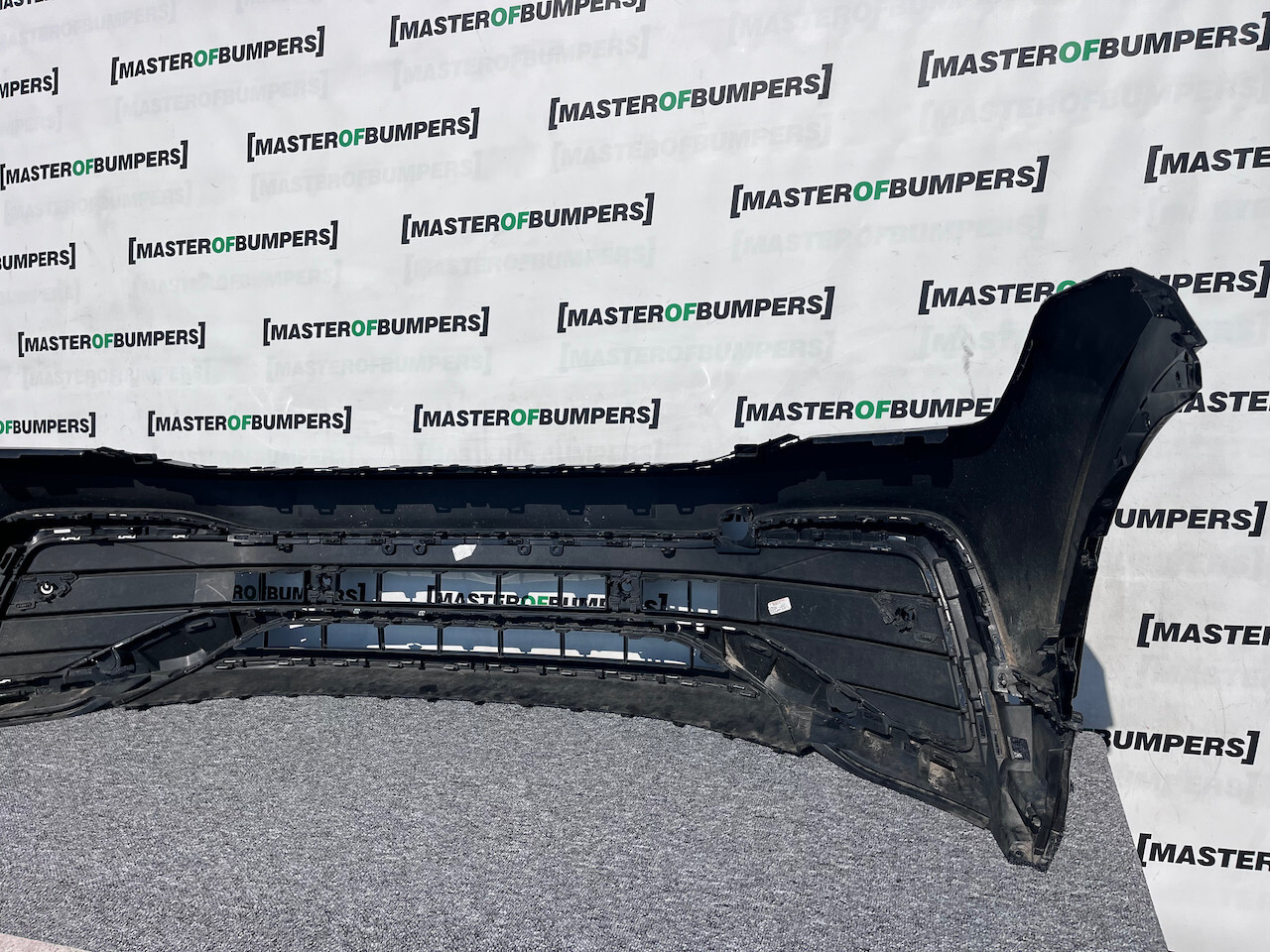 VW Tiguan R Line Mk2 Lift Suv 2021-2023 Front Bumper 6 Pdc Genuine [v316]